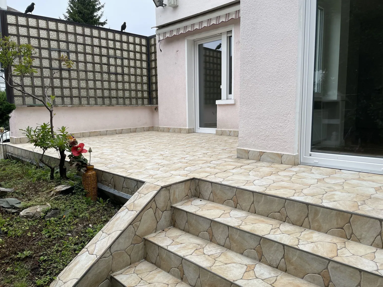 Terrasse Wohnzimmer und Küche