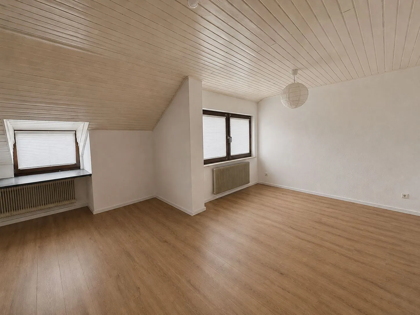 Großes Zimmer II