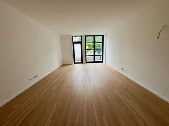 Kernsanierte 1-Zimmer-Wohnung mit modernem Loft-Flair in Heddernheim