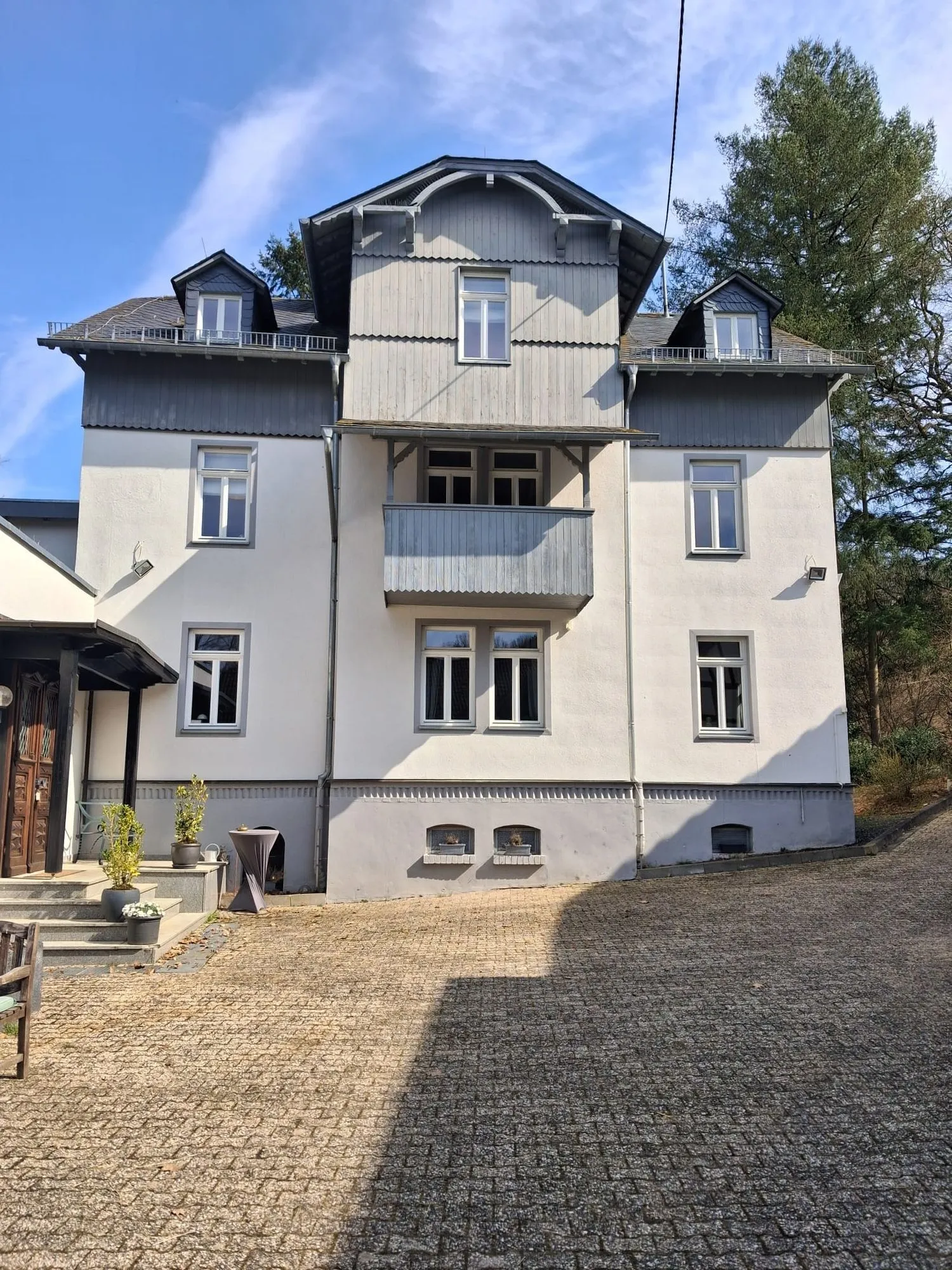 Hauptgebäude