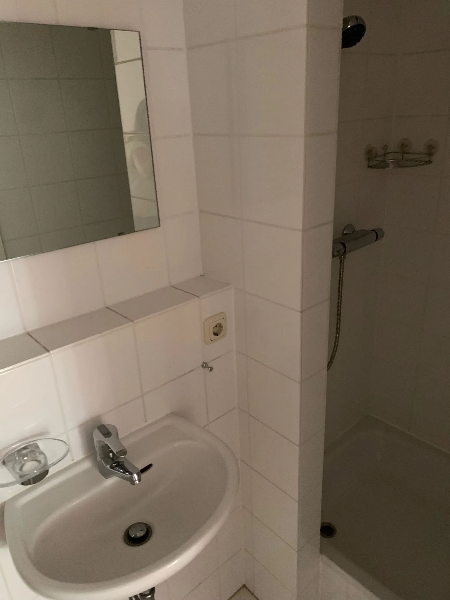Gäste-WC m. Dusche