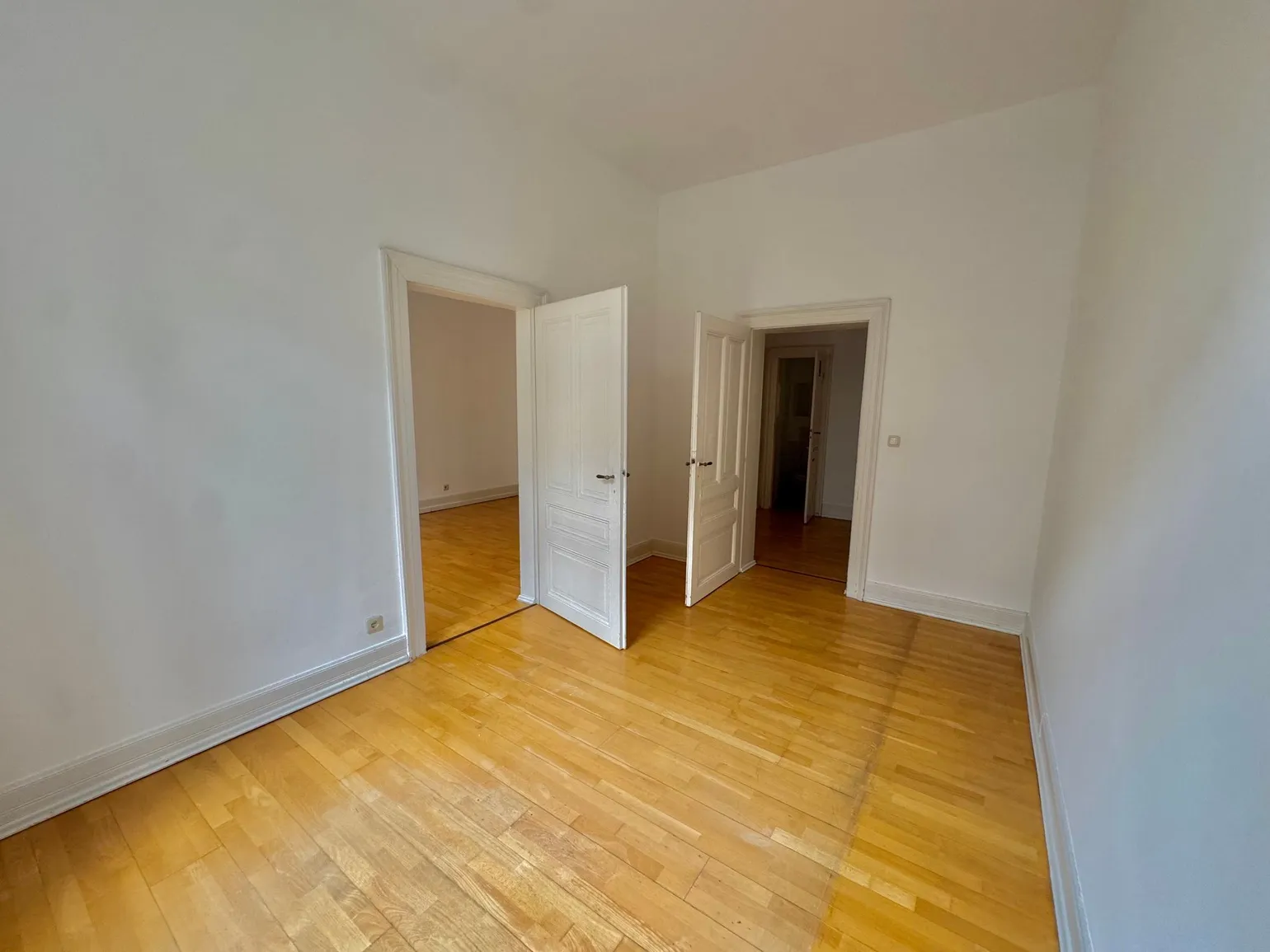 charmante 3-Zimmer-Altbauwohnung in Sachsenhausen