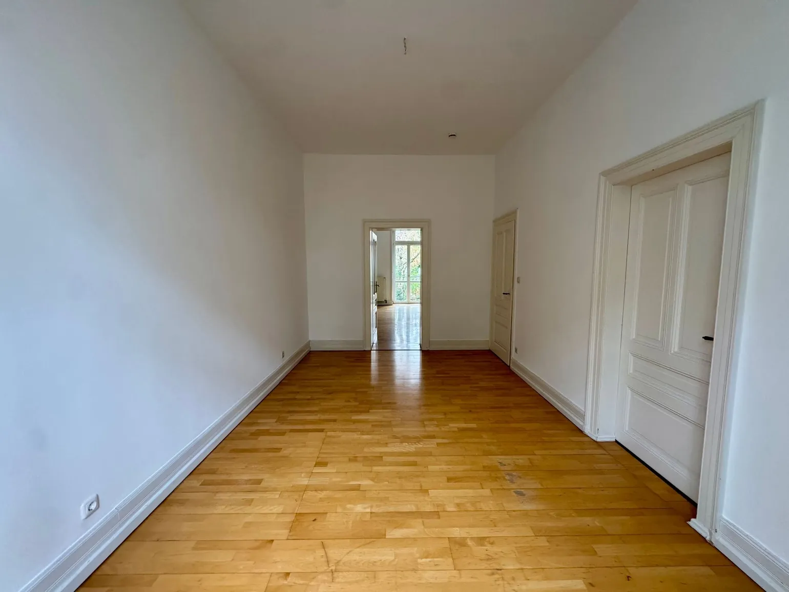 charmante 3-Zimmer-Altbauwohnung in Sachsenhausen