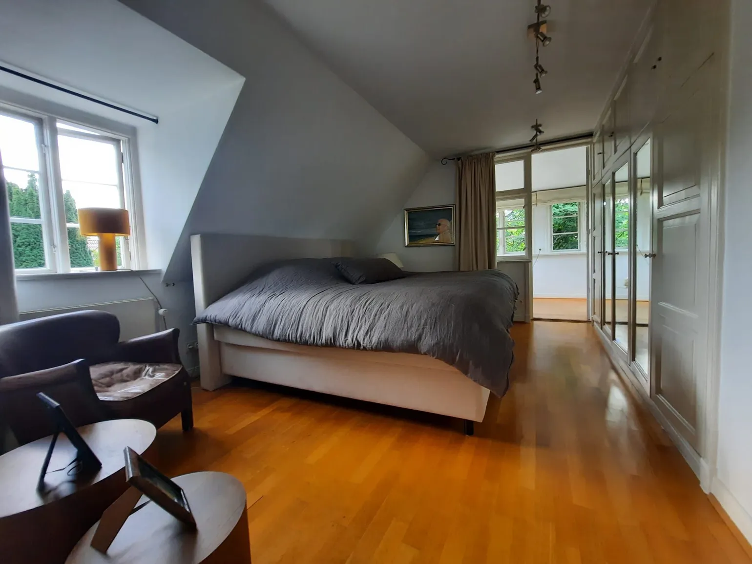 Schlafzimmer 1 von 6