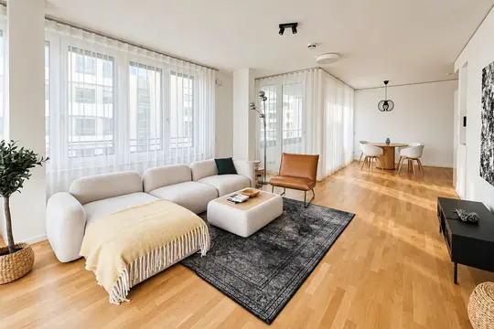 Urbanes Wohnen auf hohem Niveau – 3-Zimmer-Wohnung mit zwei Balkonen und Concierge-Service