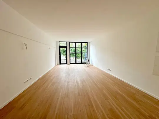 Kernsanierte 1-Zimmer-Wohnung mit modernem Loft-Flair in Heddernheim