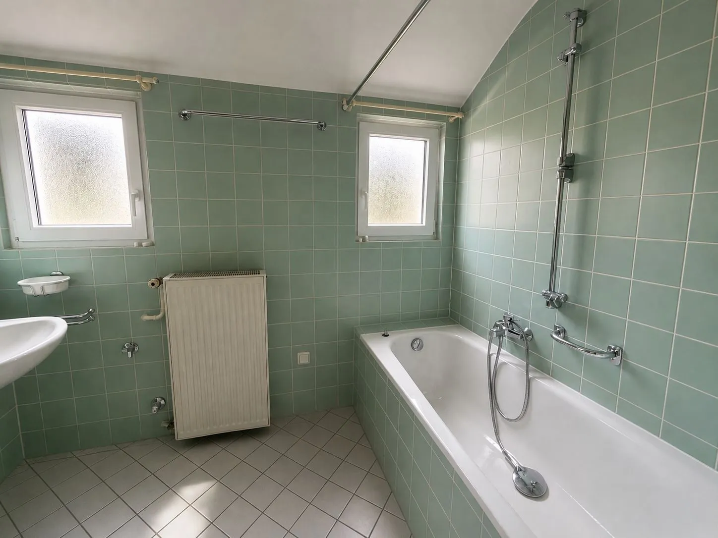 Badezimmer 1.OG