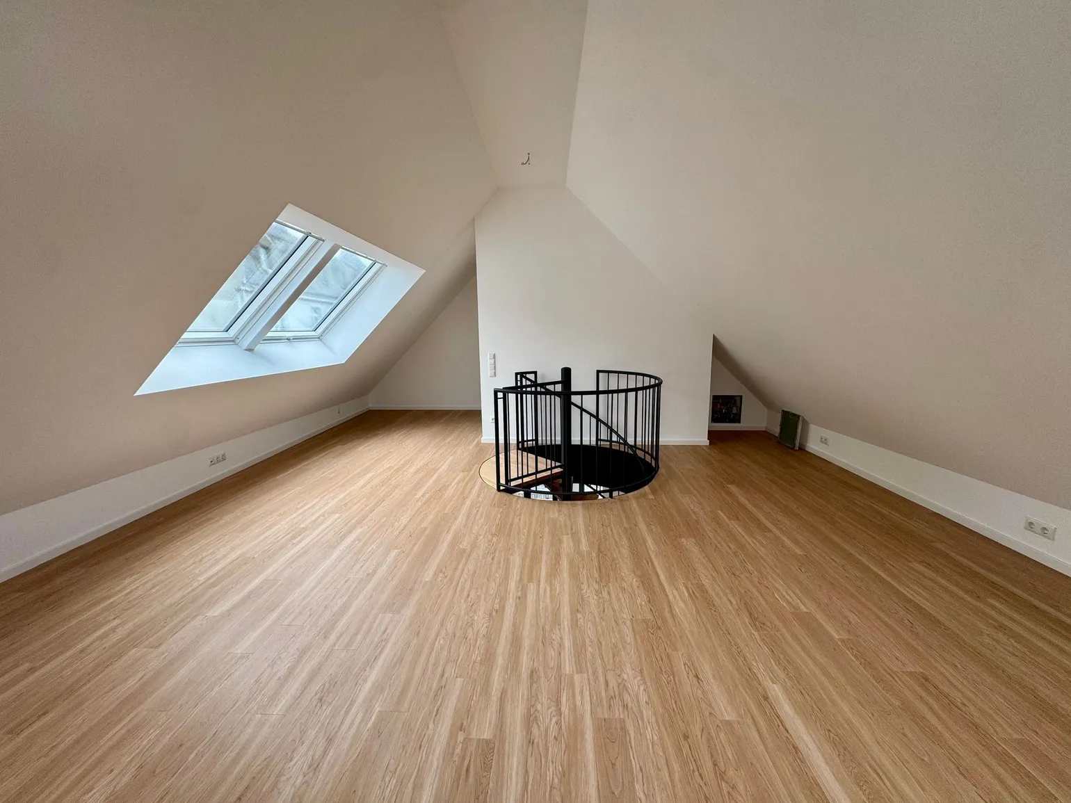 Neubau helle Maisonettewohnung in Heddernheim